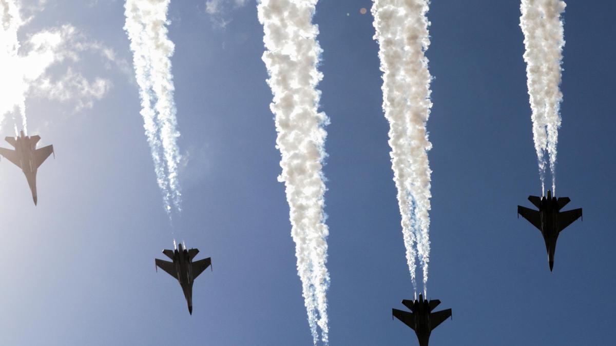 Negara Pemilik Pesawat Militer Tercanggih di Asia 2025